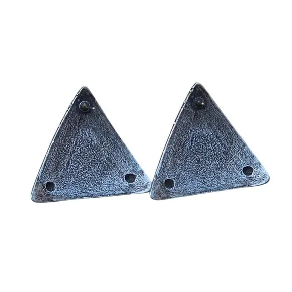 Vintage Triangle Clip-On Earrings With Black Stone & Hammered Silver-Tone Finish - Picture 2 of 5